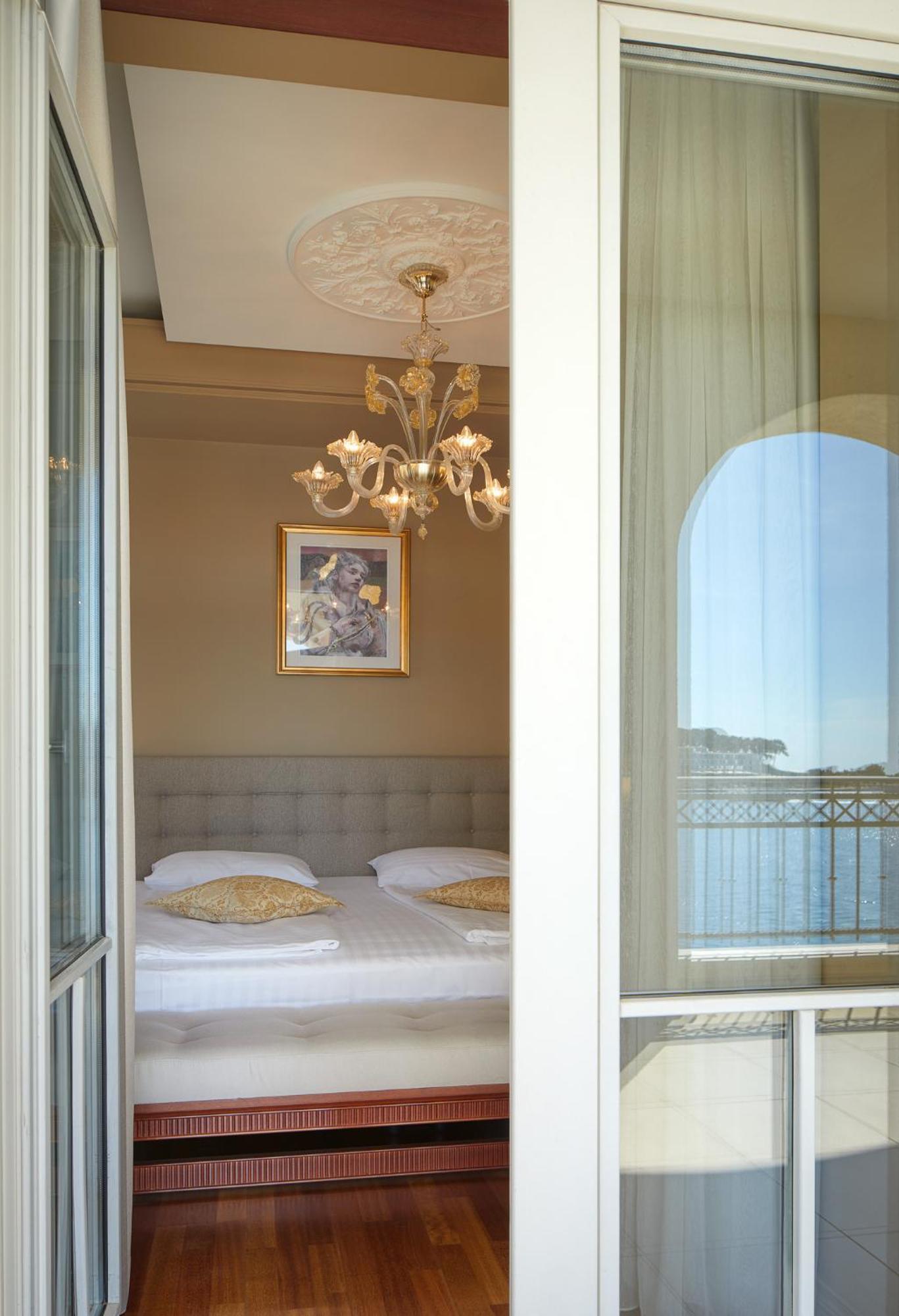 Bo Palazzo Hotel